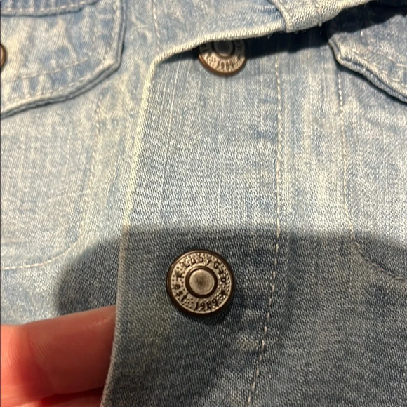 Blue Jean Shirt  Classic Design Long Sleeves - Picture 4 of 4